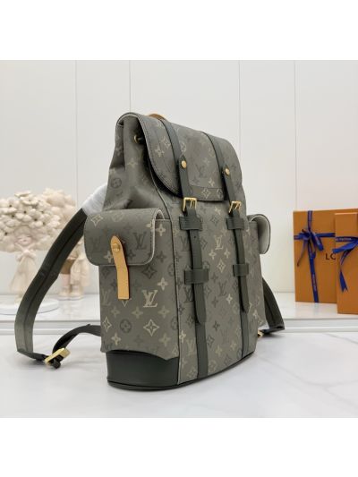 Louis Vuitton Christopher MM Monogram M27080