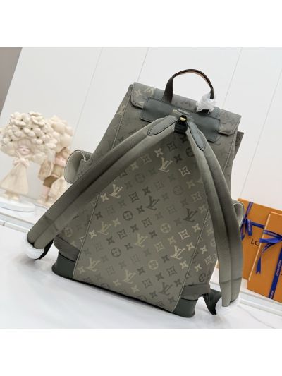 Louis Vuitton Christopher MM Monogram M27080