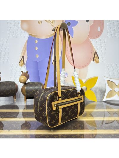 Louis Vuitton Cité 25 Monogram M46321
