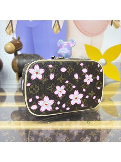 Louis Vuitton (Cosmetic Case) Monogram M14181