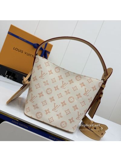 louis-vuitton-cream-and-peach-monogram-bucket-bag-rxlvj01568-03
