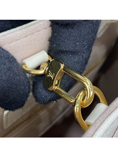 louis-vuitton-cream-and-pink-large-monogram-tote-rxlvj01154-02