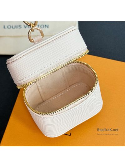 louis-vuitton-cream-ribbed-mini-zip-case-charm-rxlvj01518-04