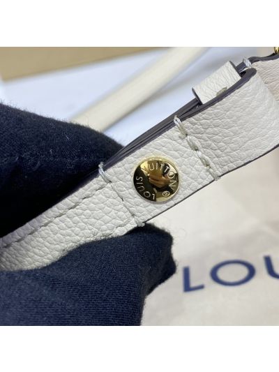 louis-vuitton-cream-tonal-monogram-chain-flap-bag-rxlvj01184-04