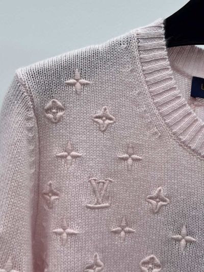 Louis Vuitton Crew Neck Embroidered Knit Top in Pink