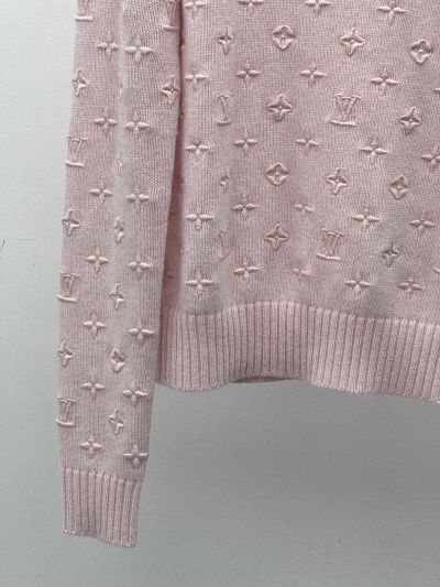 Louis Vuitton Crew Neck Embroidered Knit Top in Pink