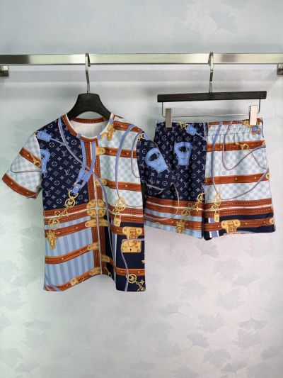 Louis Vuitton Crew Neck Short Sleeve Set in Multicolor