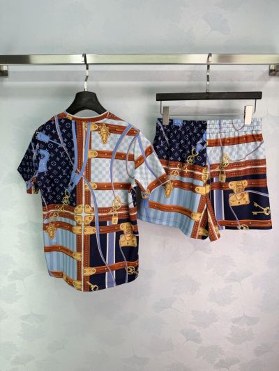 Louis Vuitton Crew Neck Short Sleeve Set in Multicolor