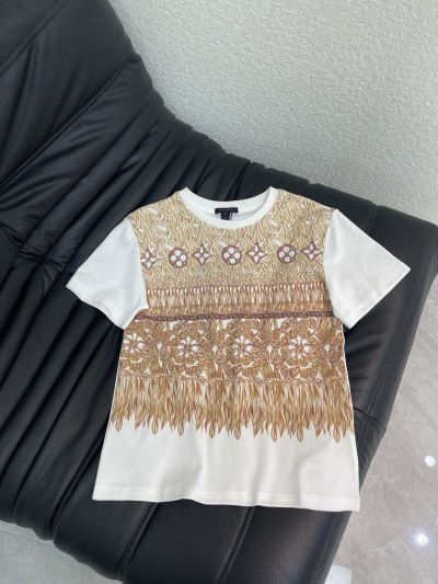 Louis Vuitton Crew Neck Short Sleeve T-Shirt in White and Brown