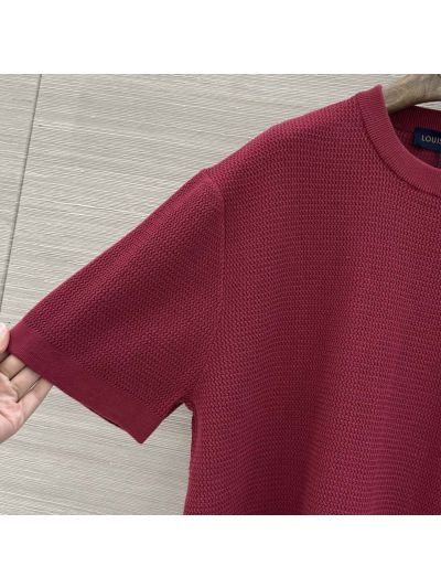 Louis Vuitton Crew Neck Short Sleeve Top in Burgundy