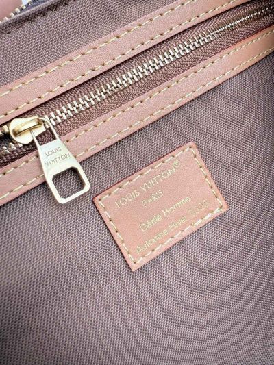 louis-vuitton-damier-graphic-travel-bag-rxlvj01133-06
