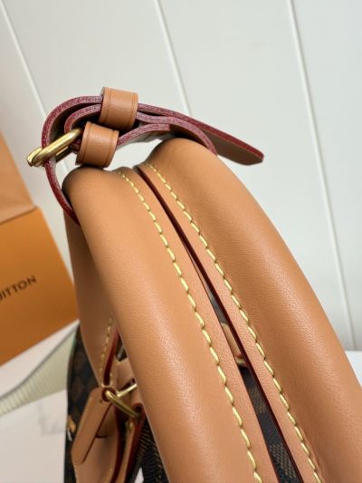 louis-vuitton-damier-graphic-travel-bag-rxlvj01133-14