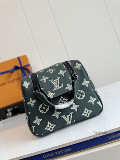 louis-vuitton-dark-green-and-cream-monogram-toiletry-pouch-rxlvj01431-03