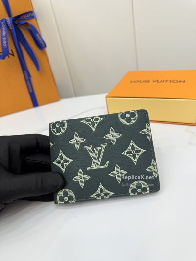 Louis Vuitton Multiple Dark Green Monogram Bifold Wallet M27150