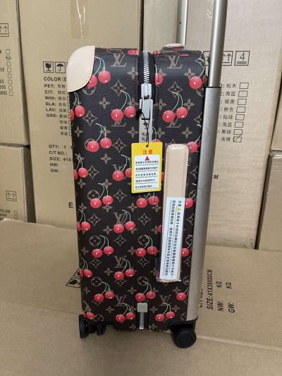 louis-vuitton-dark-monogram-cherry-print-rolling-suitcase-rxlvj01224-07