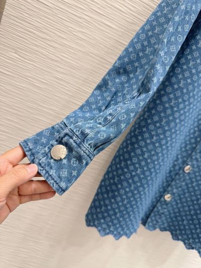 Louis Vuitton Denim Button-Front Shirt in Blue