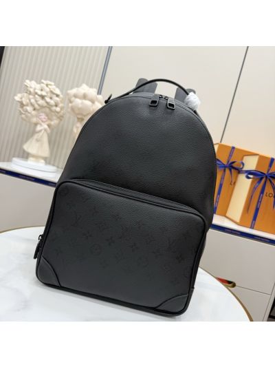 Louis Vuitton Discovery Cargo Backpack 30 Monogram M26765