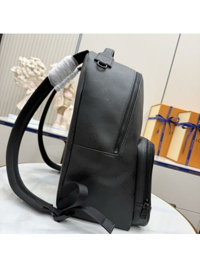 Louis Vuitton Discovery Cargo Backpack 30 Monogram M26765
