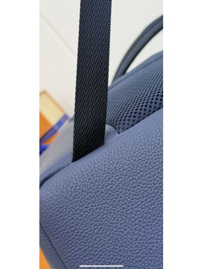 Louis Vuitton Discovery Work Aer Backpack 30 Epi M26022