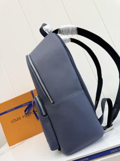 Louis Vuitton Discovery Work Aer Backpack 30 Epi M26022
