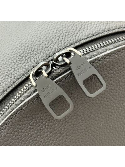 Louis Vuitton Discovery Work Backpack 30 M15259