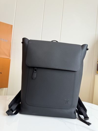 Louis Vuitton Fastline Backpack 30 M15262