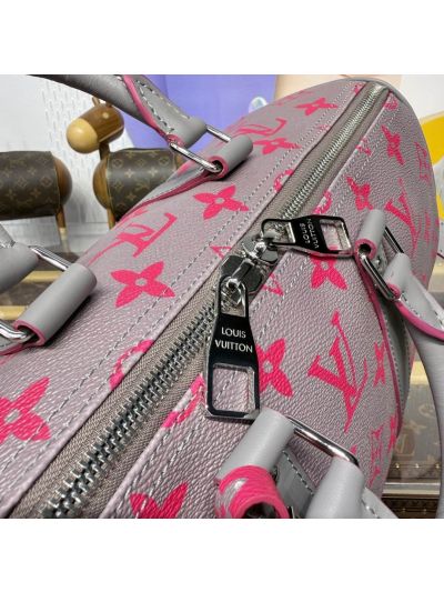 louis-vuitton-gray-and-pink-monogram-travel-bag-rxlvj01230-05