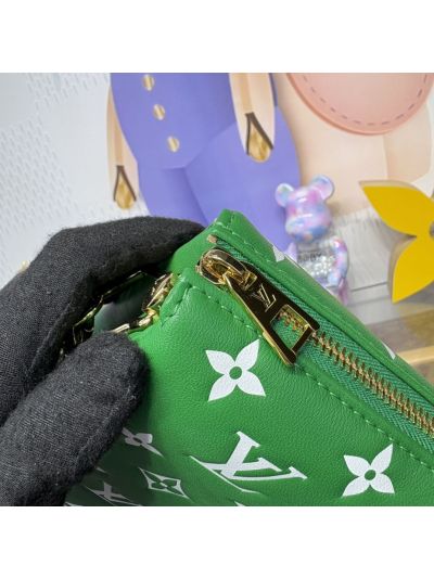 louis-vuitton-green-and-white-monogram-chain-pouch-bag-rxlvj01288-06