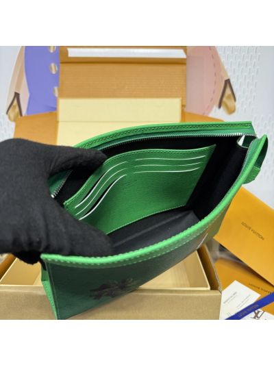 louis-vuitton-green-palm-graphic-zip-clutch-rxlvj01141-09