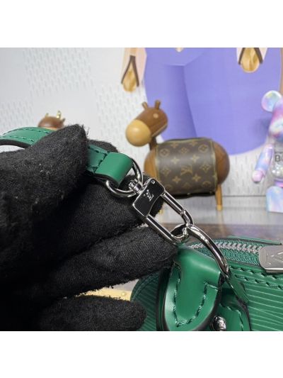 louis-vuitton-green-ribbed-dome-top-handle-bag-rxlvj01307-08