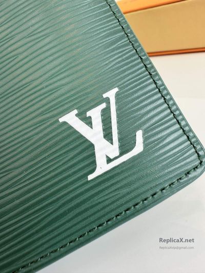 louis-vuitton-green-ribbed-long-fold-wallet-rxlvj02227-04