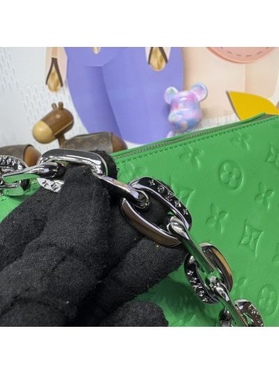 louis-vuitton-green-tonal-monogram-chain-pouch-bag-rxlvj01283-05