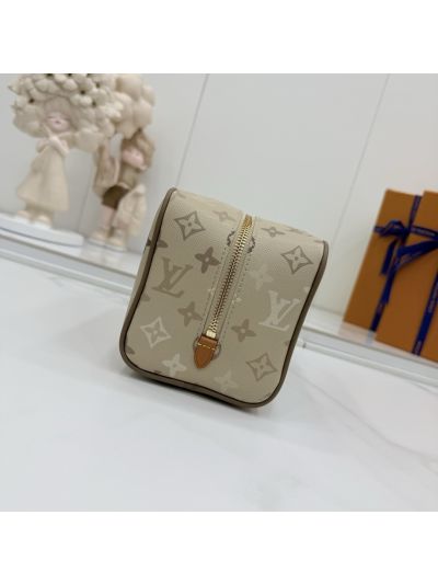 louis-vuitton-grey-beige-monogram-toiletry-pouch-rxlvj01150-09