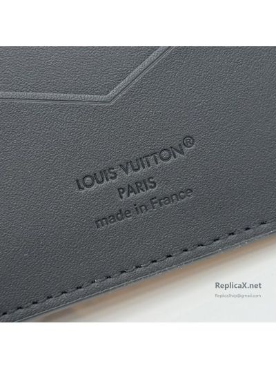 louis-vuitton-grey-monogram-folding-card-holder-rxlvj01658-04