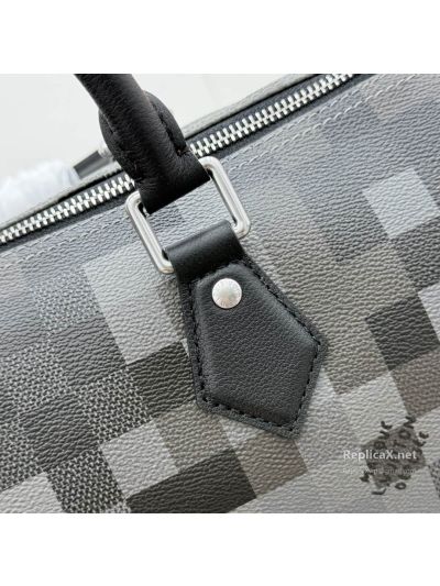 louis-vuitton-grey-pixel-check-barrel-zip-bag-rxlvj01642-04