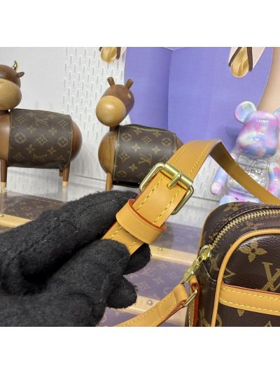 Louis Vuitton Handbag Monogram