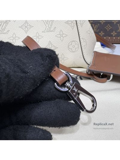 louis-vuitton-hina-premium-rxlvj10121-02