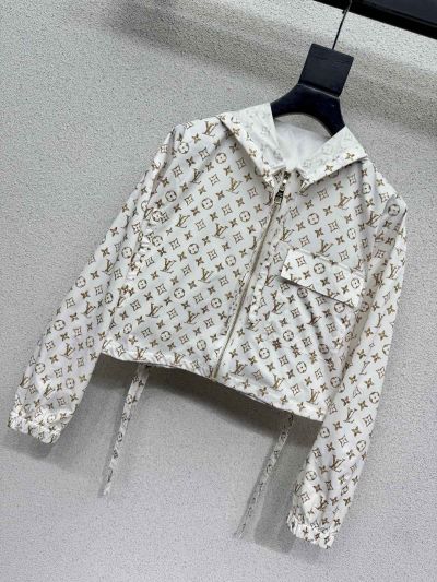 Louis Vuitton Hooded Belted Coat in White