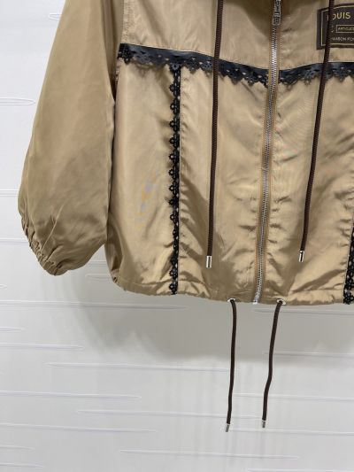 Louis Vuitton Lace Contrast-Trim Set in Beige