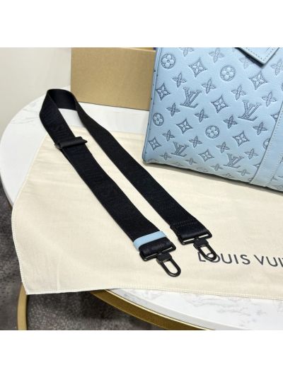 louis-vuitton-light-blue-monogram-travel-bag-rxlvj01234-05