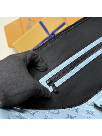 louis-vuitton-light-blue-monogram-travel-bag-rxlvj01234-06