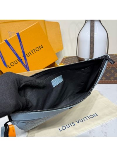louis-vuitton-light-blue-monogram-wristlet-pouch-rxlvj01169-04