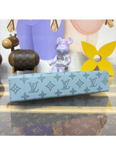 louis-vuitton-light-blue-monogram-zip-clutch-rxlvj01145-04