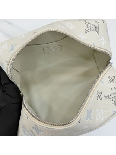 louis-vuitton-light-gray-multitone-monogram-toiletry-pouch-rxlvj01239-02