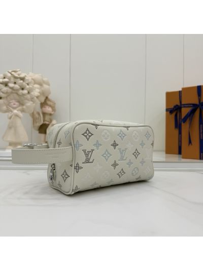 louis-vuitton-light-gray-multitone-monogram-toiletry-pouch-rxlvj01239-05