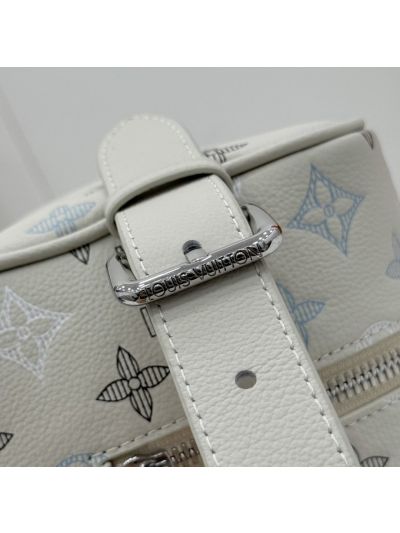 louis-vuitton-light-gray-multitone-monogram-toiletry-pouch-rxlvj01239-10