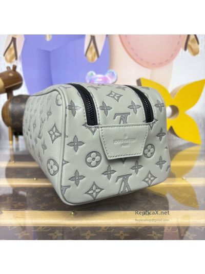 louis-vuitton-light-grey-monogram-toiletry-bag-rxlvj02193-03