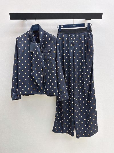 Louis Vuitton Long Sleeve Contrast-Trim Set in Navy
