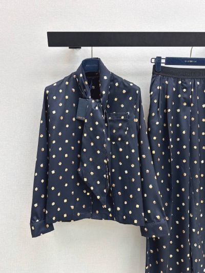 Louis Vuitton Long Sleeve Contrast-Trim Set in Navy