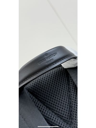 Louis Vuitton Louis Vuitton Takeoff Black Leather Men's Backpack M57079